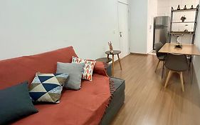 Apartamento para até 6 em condomínio com piscina